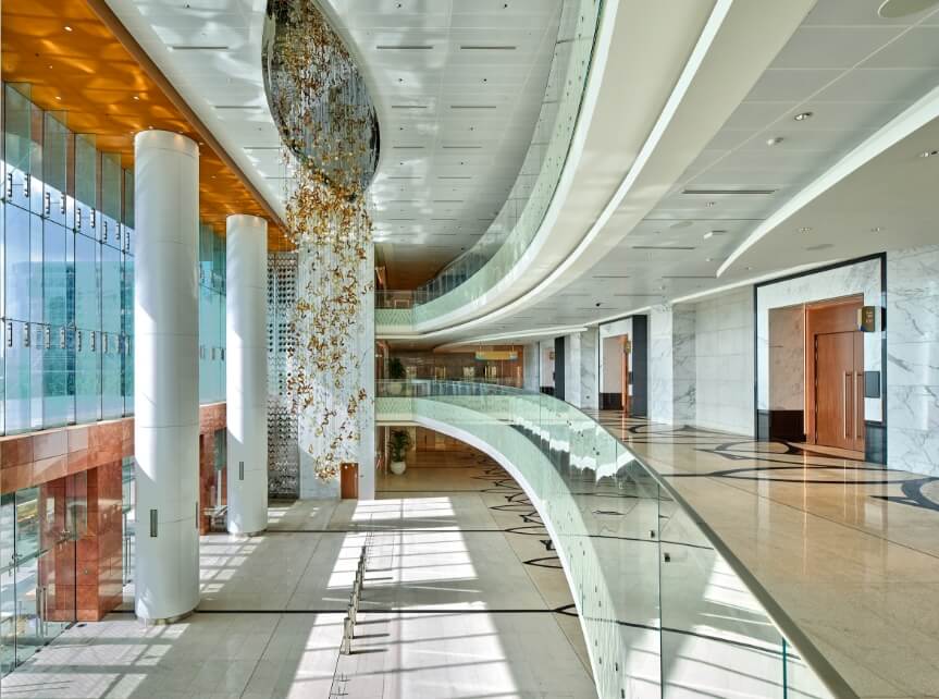 leed-platinum-certified-building-concourse